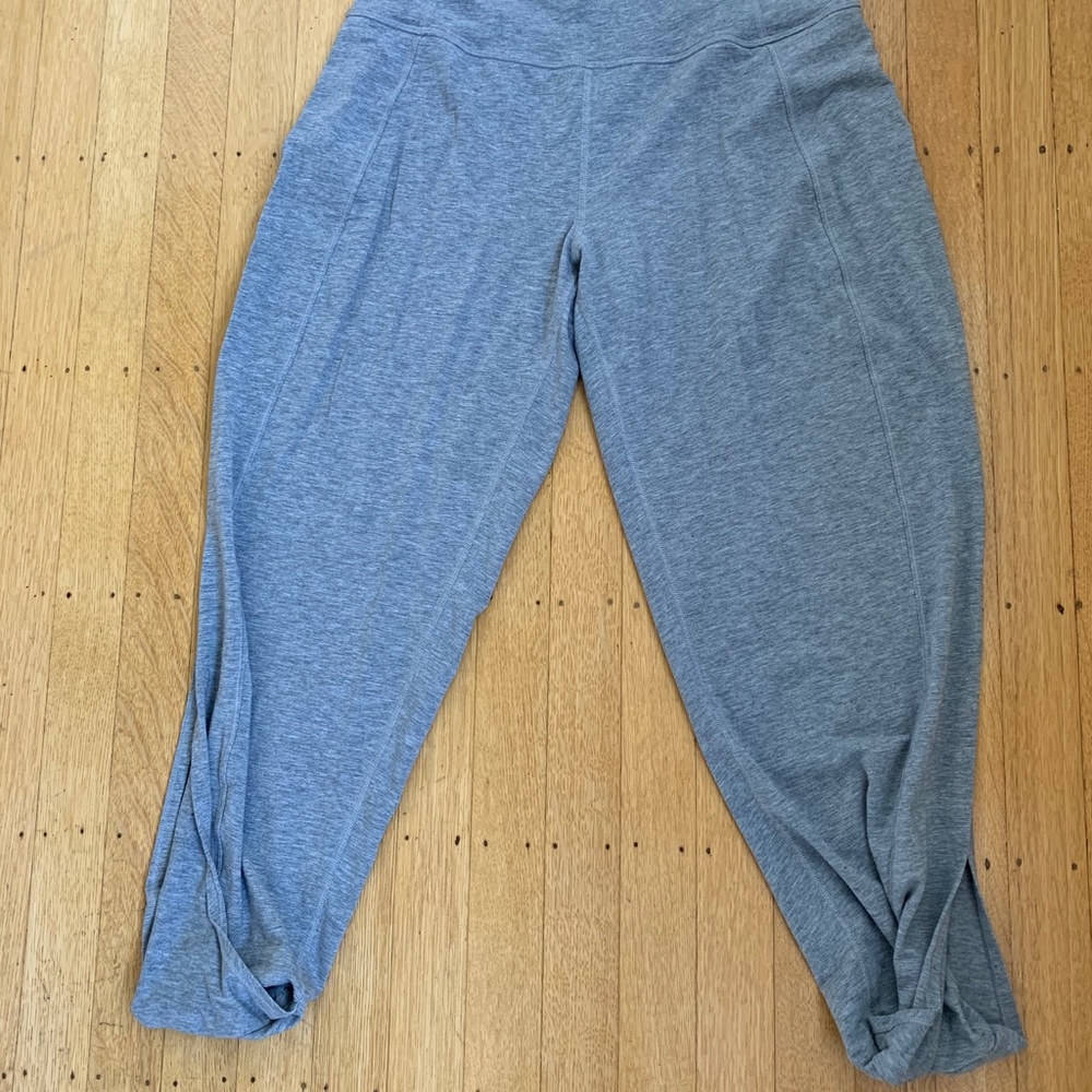 Lulu Lemon yoga pants